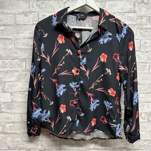 NEW Laviva floral print collared shirt women’s medium‎ NWT